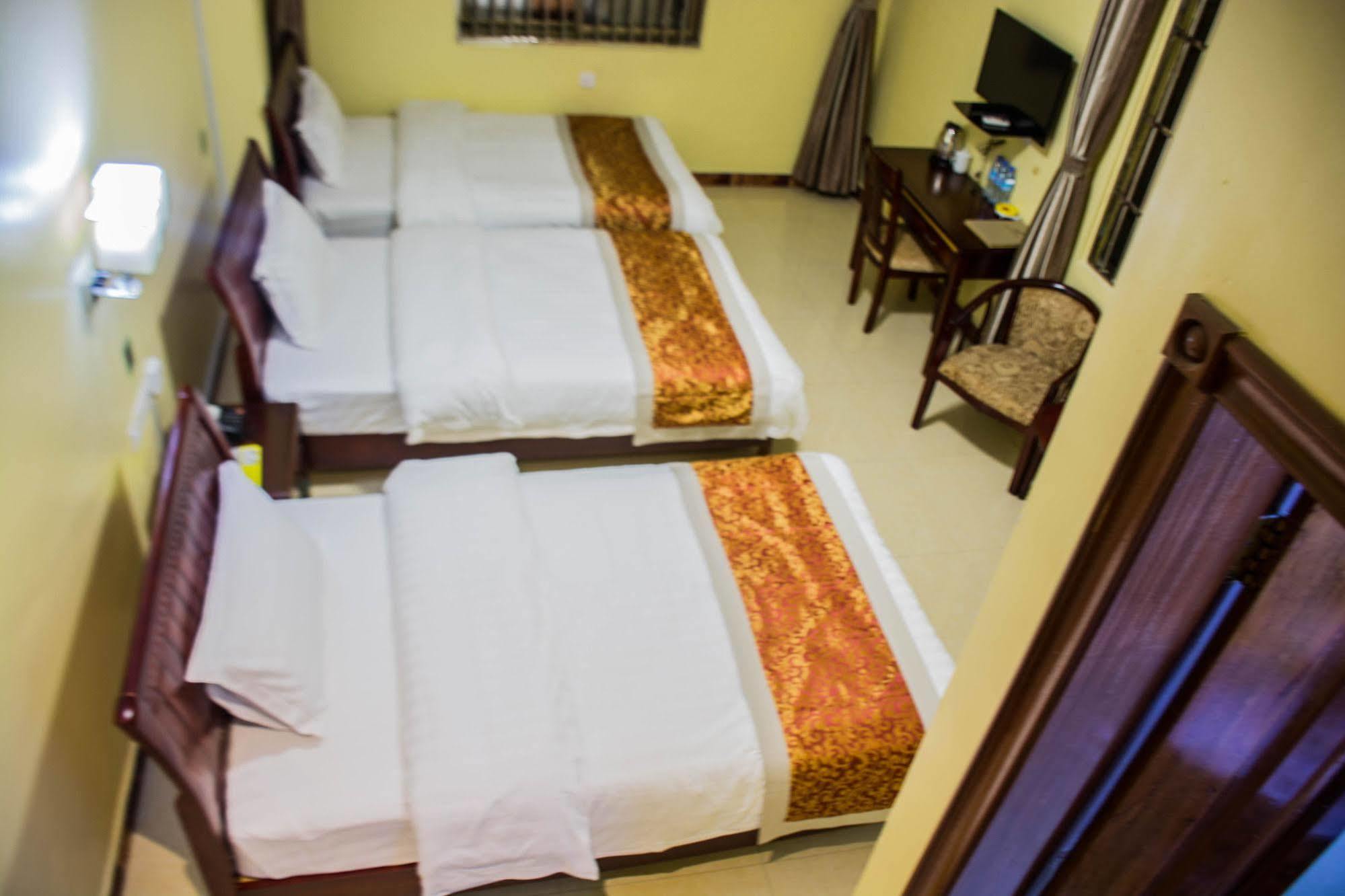 Hong Kong Hotel Dar es Salaam Exterior foto